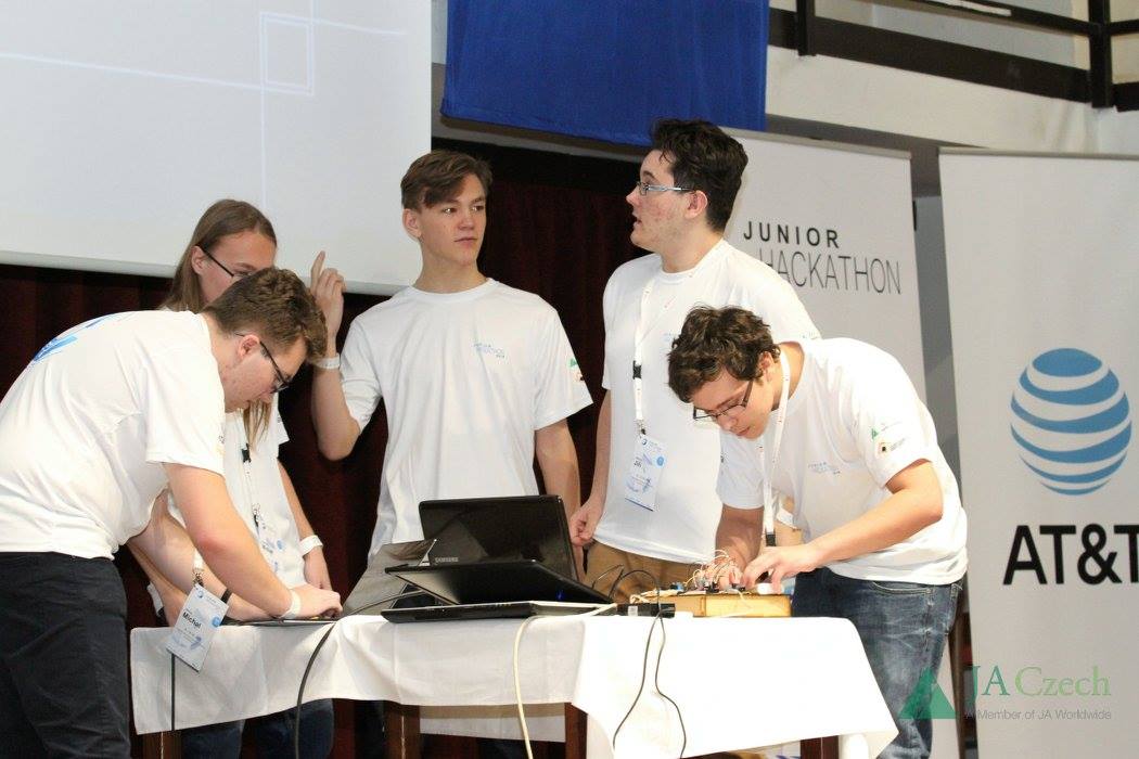 197_15391259_10154810284339190_5321970745953772534_o